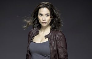 “Arrow”: Lexa Doig interpretará Talia al Ghul na quinta temporada