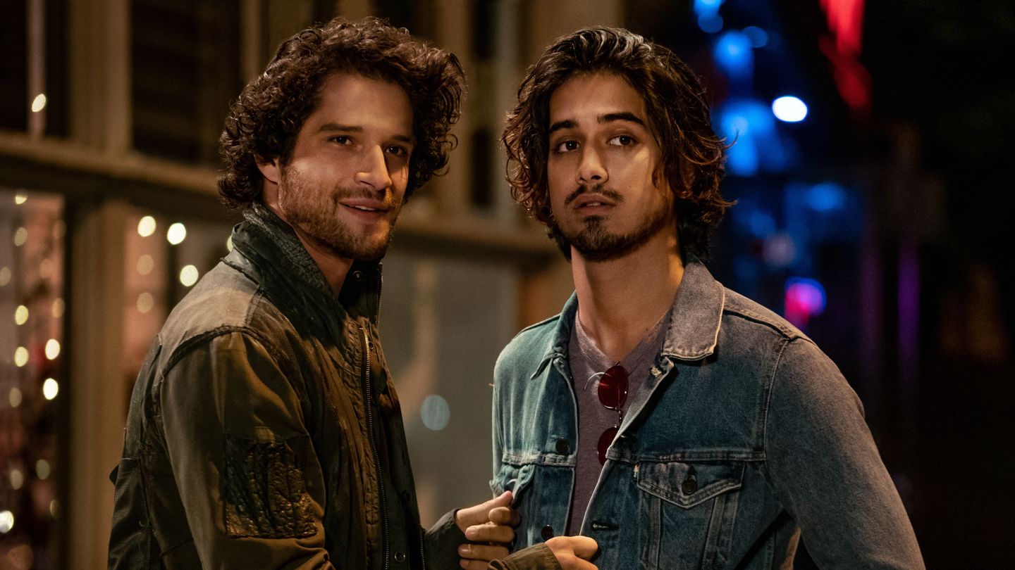 Tyler Posey e Avan Jogia serão um casal na nova série “Now Apocalypse”