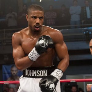 Michael B. Jordan está em negociações para dirigir “Creed III”