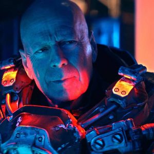 Confira o trailer de “Cosmic Sin”, estrelado por Bruce Willis