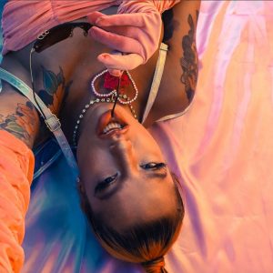 Luanna anuncia novo single: Qual é a droga?