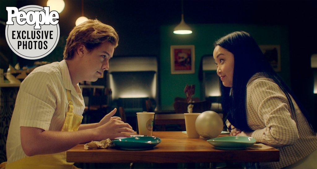 Trailer de ‘Moonshot’ novo filme de Lana Condor e Cole Sprouse é divulgado