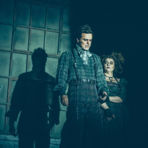 Espetáculo Sweeney Todd chega ao Brasil para temporada em São Paulo