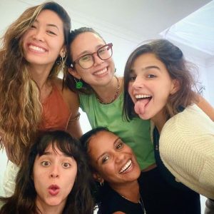 Elenco começa preparação para novas temporadas de As Five