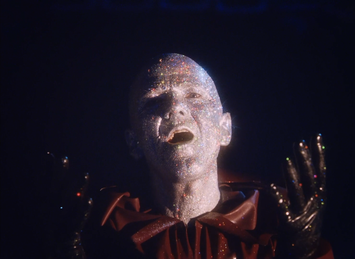 MUBI anuncia data de estreia e trailer oficial do curta HIDEOUS