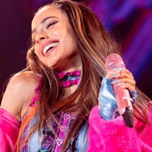 Ela vem! Tini volta ao Brasil para fazer apresentação única