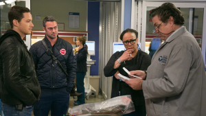 Foto de crossover entre Chicago P.D., Chicago Fire e Chicago Med