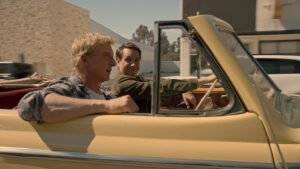 Johnny Lawrence e Daniel LaRusso em imagem de episódio final de Cobra Kai