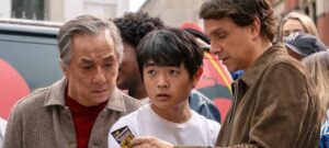 Um novo trailer dos bastidores do filme Karate Kid: Lendas foi divulgado, trazendo cenas inéditas de Jackie Chan em ação.