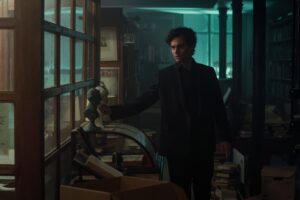A Netflix revelou hoje o trailer e novas imagens da quinta e última temporada de You (Você), que estreia em 24 de abril no streaming.