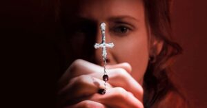 Invocação do Mal 4 tem primeiras imagens divulgadas; trailer sai na quinta