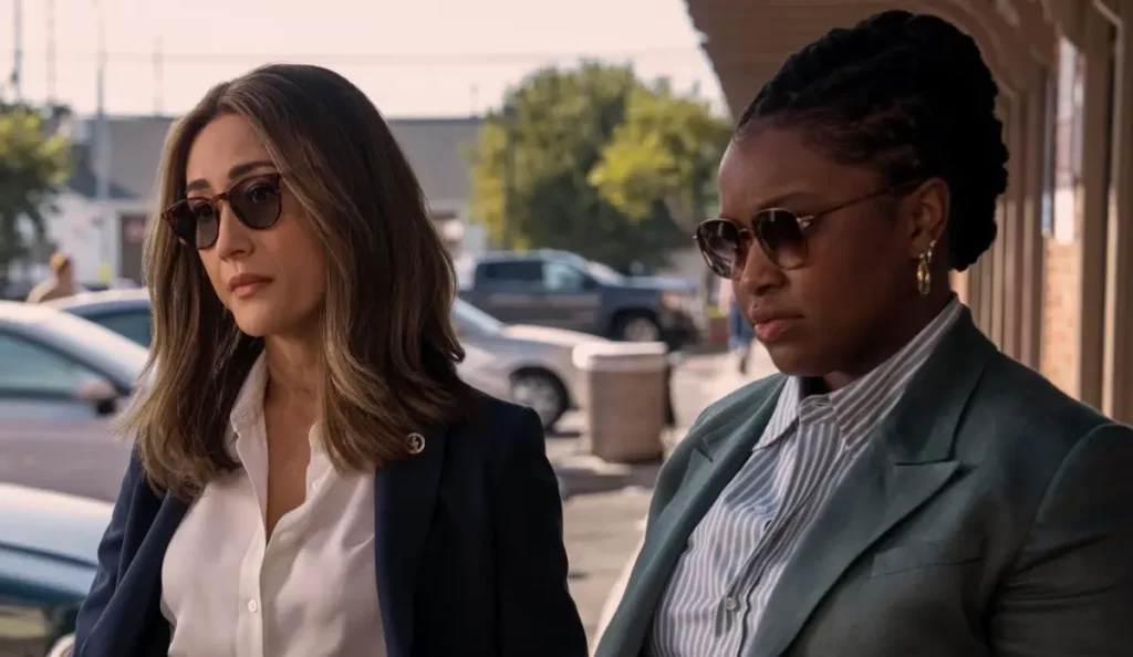 Maggie Q no papel da detetive Renée Ballard na série Ballard Crimes Sem Resposta