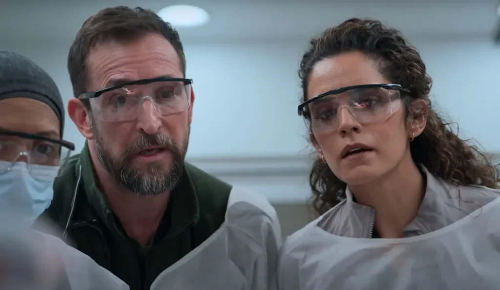 Teaser da 2ª temporada de The Pitt antecipa dramas explosivos do 4 de julho