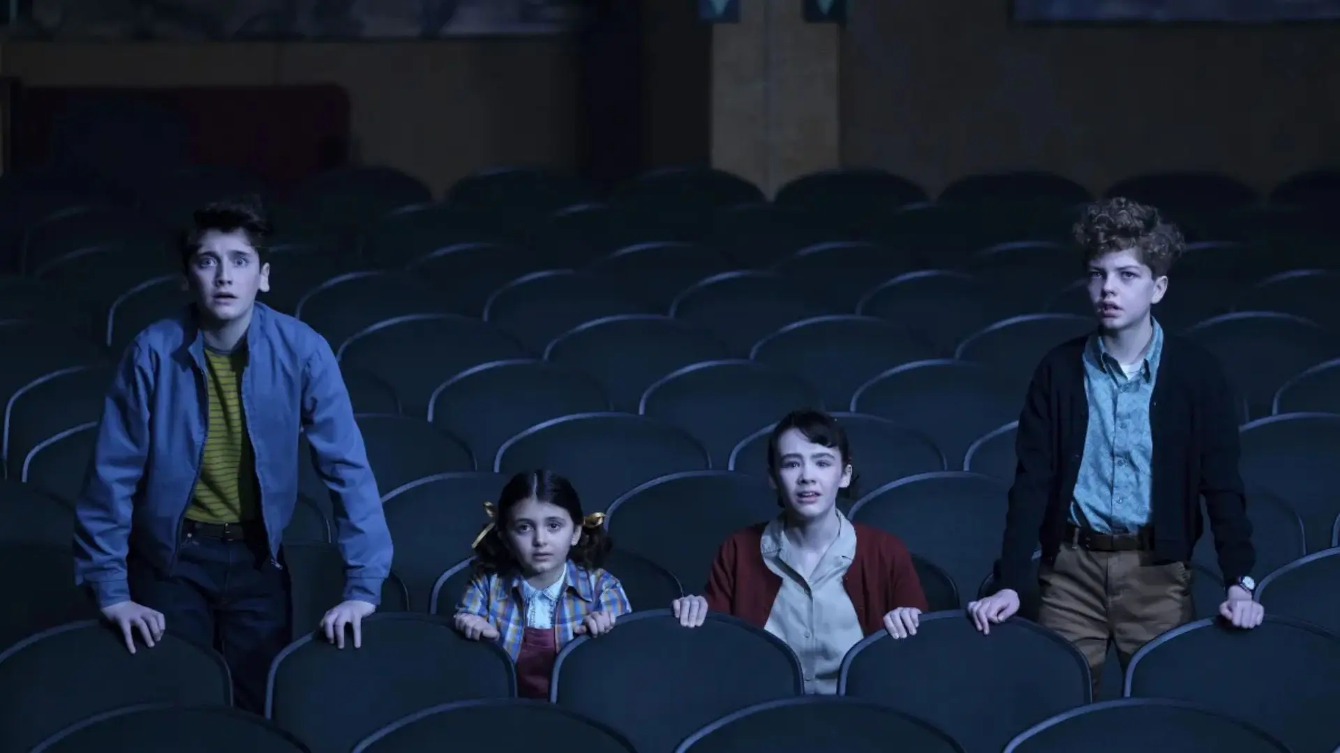 IT: Bem-Vindos a Derry conecta o universo de Stephen King? Veja os easter eggs do 1º episódio