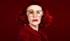 Quem é Tia Gladys? Entenda a origem da personagem de A Hora do Mal