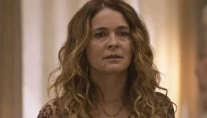 Dona de Mim resumo (25/11): crise de Nina leva Filipa ao limite e provoca embate com Jaques