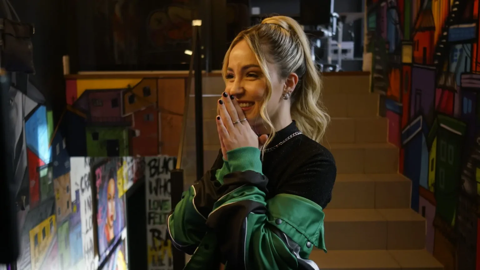 Sessão da Tarde hoje: Confira o filme que a TV Globo exibe nesta sexta-feira (07/11) Imagem do filme No Ritmo da Fé que será exibido na Sessão da Tarde