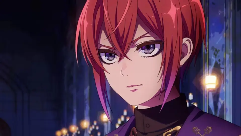 Close em personagem de Twisted-Wonderland com cabelo curto avermelhado, olhando para o lado em um cenário iluminado por lanternas internas