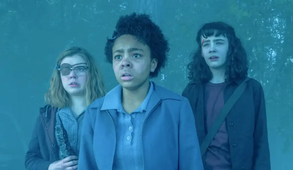 Cena da série It: Bem-vindos a Derry, produção da HBO Max ambientada no universo de Stephen King