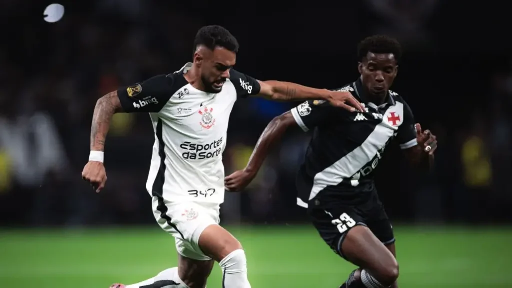 Imagem com jogadores de Corinthians e Vasco no jogo de ida da final da Copa do Brasil