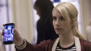 Cine Aventura hoje: Record exibe filme com Emma Roberts neste sábado (28/02)