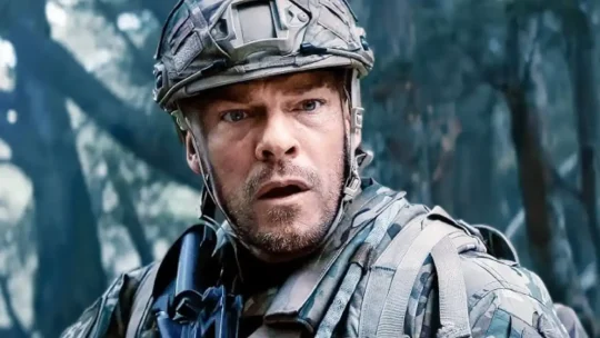 Máquina de Guerra: entenda o final do filme alienígena da Netflix e a verdade sobre 81