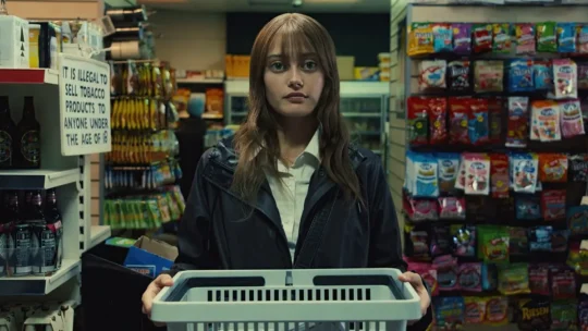 Sweetpea: 2ª temporada já está em produção; saiba quando estreia