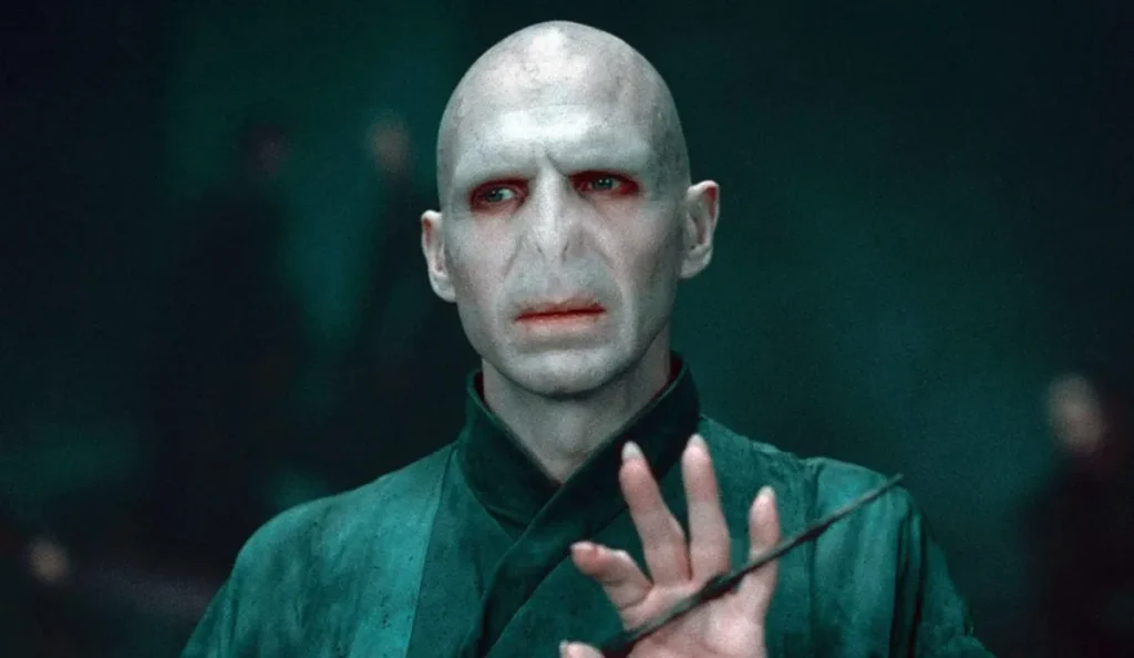 Harry Potter: Ralph Fiennes diz se volta na série da HBO e aponta atriz perfeita para o papel