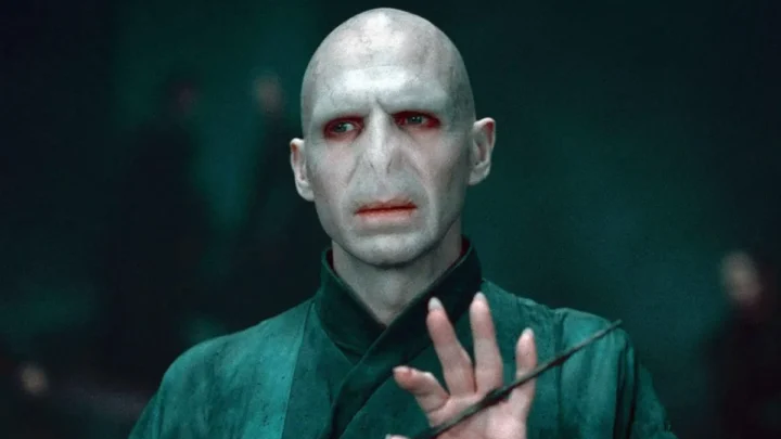 Harry Potter: Ralph Fiennes diz se volta na série da HBO e aponta atriz perfeita para o papel