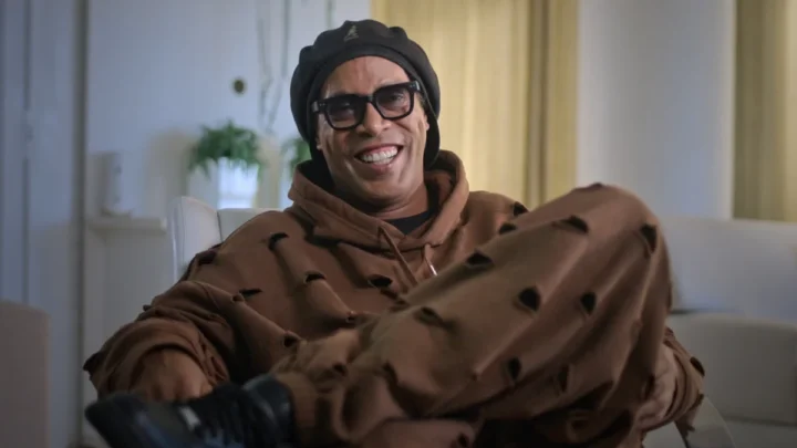 Minissérie de Ronaldinho Gaúcho explode na Netflix e domina o Top 10