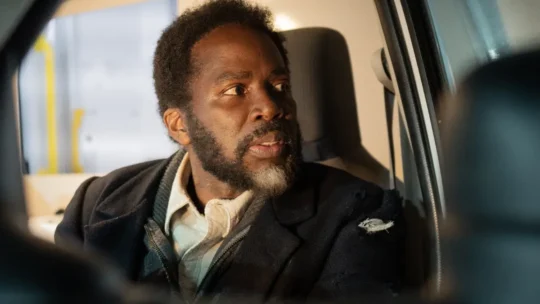 Origem: 4ª temporada chega com aprovação máxima antes da despedida oficial