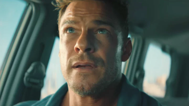 Runner: filme com Alan Ritchson e Rodrigo Santoro estreia antes no Brasil