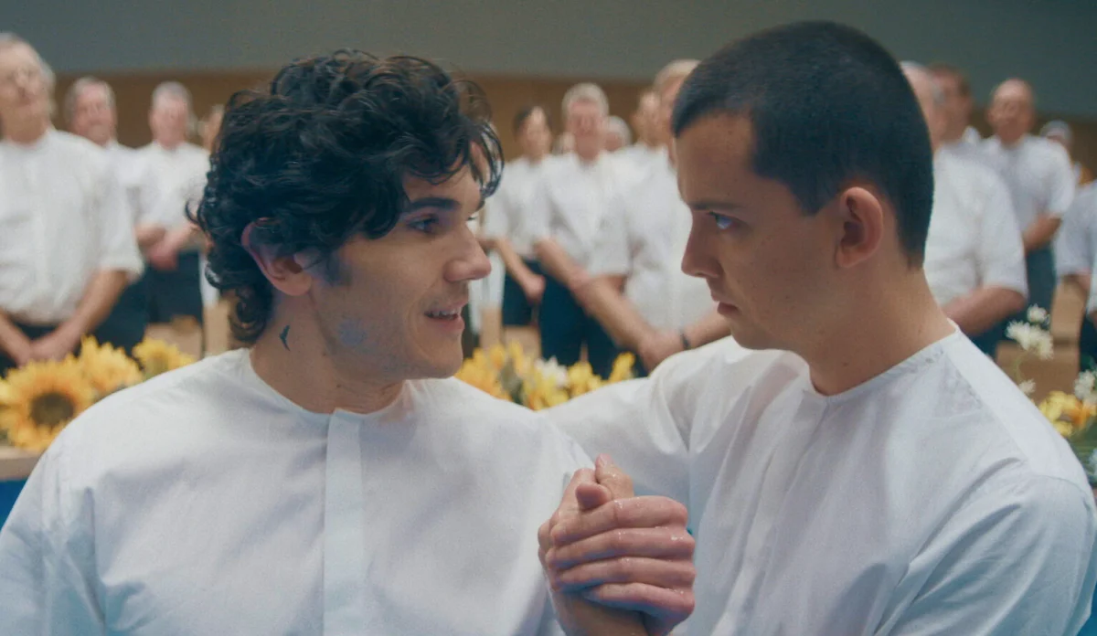 Sem Salvação: série da Netflix expõe segredos sombrios em comunidade religiosa