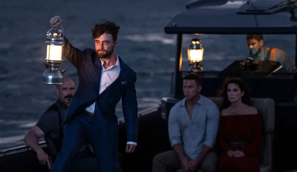 Cena de ação com perseguição no filme Cidade Perdida