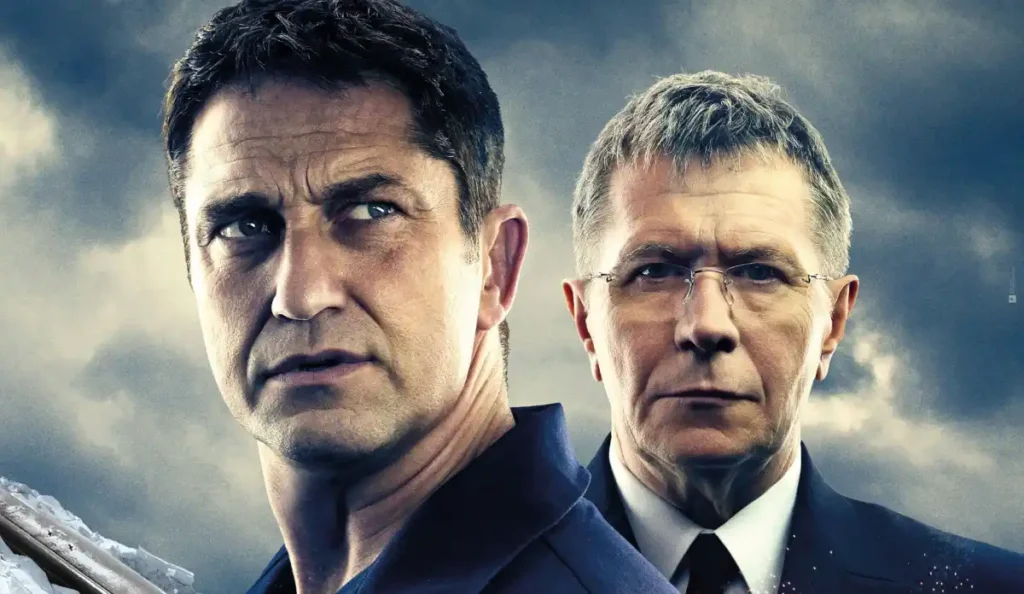 Gerard Butler em cena do filme Fúria em Alto Mar dentro de submarino