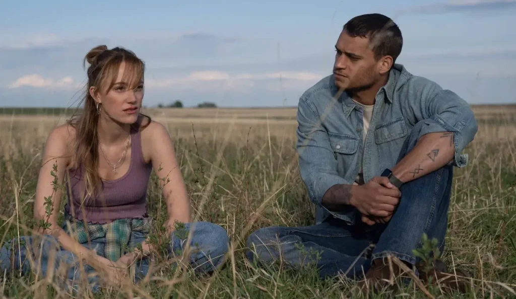 Cena do filme Uma Segunda Chance com personagens principais em destaque