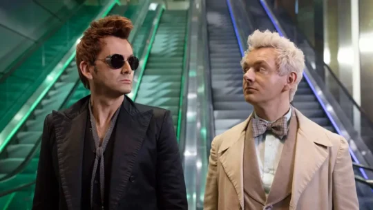 Good Omens termina no Prime Video após mudança polêmica na temporada final
