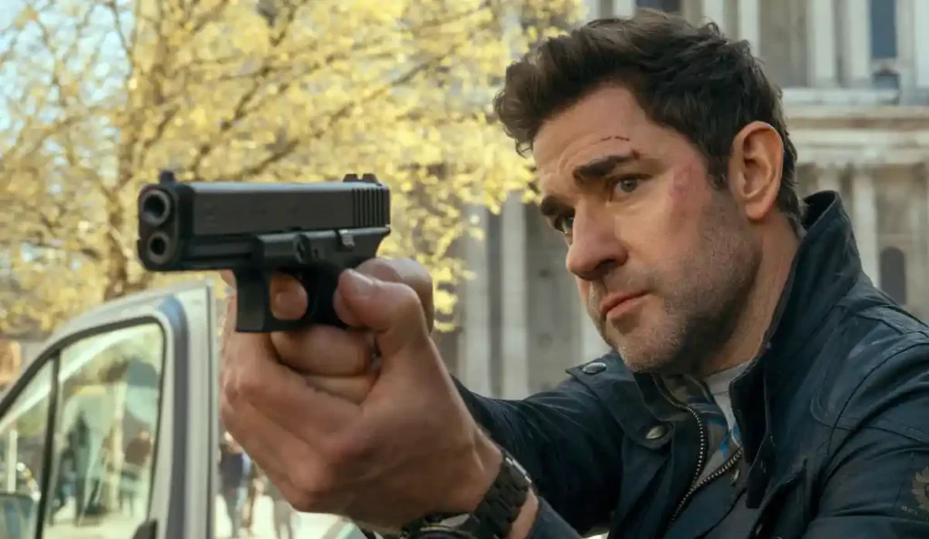 Jack Ryan aparece em missão durante investigação no filme Guerra Fantasma