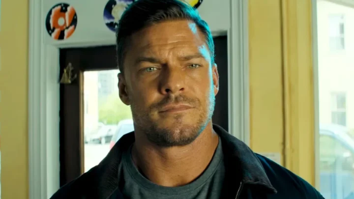 Reacher quebra expectativas e tem 5ª temporada confirmada no Prime Video