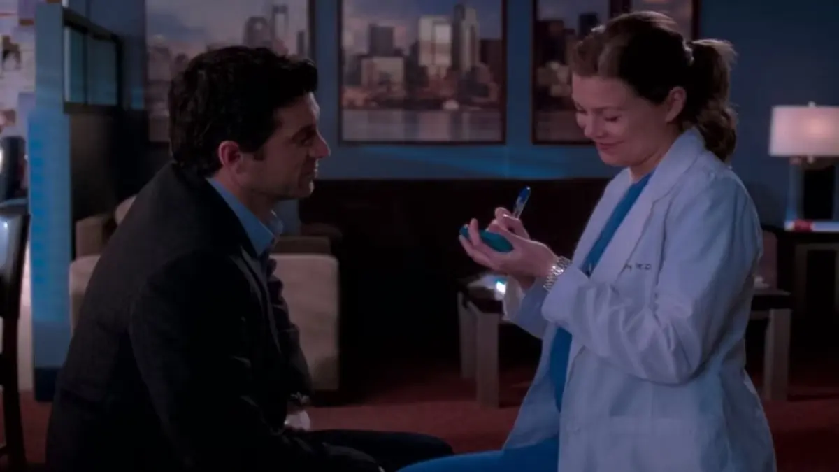 Meredith e Derek em cena de Grey’s Anatomy