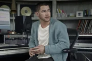 Hit Para Dois: onde assistir ao filme com Nick Jonas no streaming; veja previsão