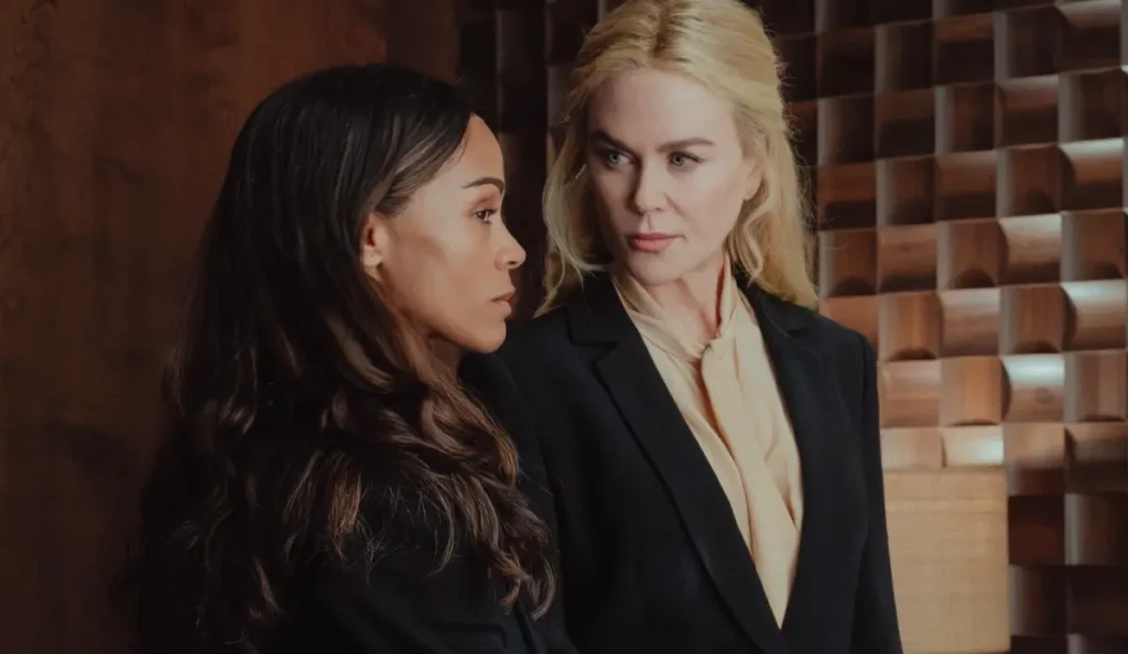 Cena da terceira temporada de Lioness com Zoe Saldaña e equipe da CIA