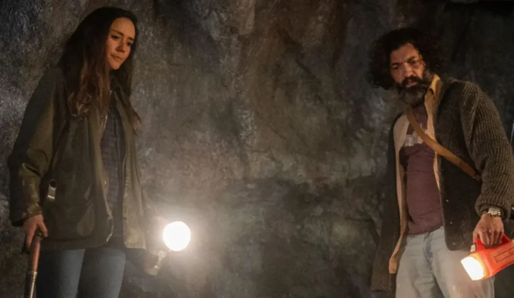 Cena de Origem durante momento de tensão no episódio final da 4ª temporada