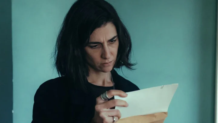 Conspiradores: quem matou Lucía? Final do filme da Netflix explicado