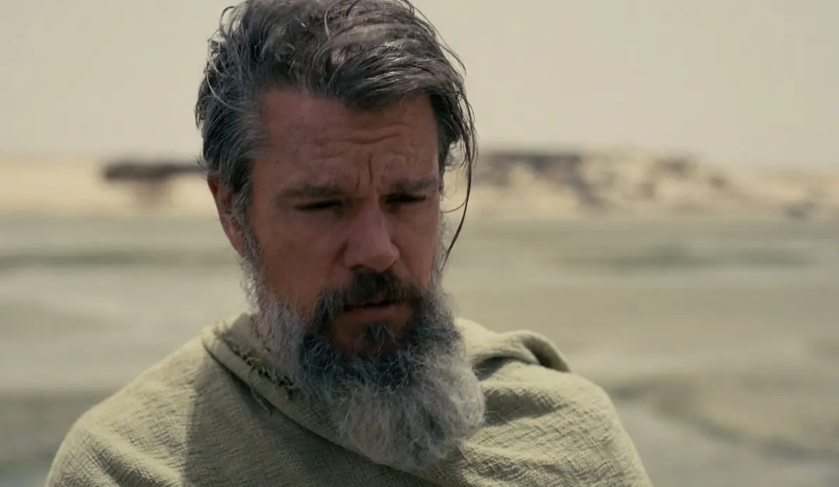 Matt Damon caracterizado como Odisseu no filme A Odisseia, dirigido por Christopher Nolan