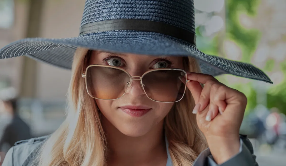 Elle: Legalmente Loira se passa antes do filme? Entenda a conexão da série com a franquia