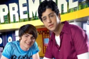 Josh Peck expõe salário de Drake & Josh e explica por que não ficou milionário