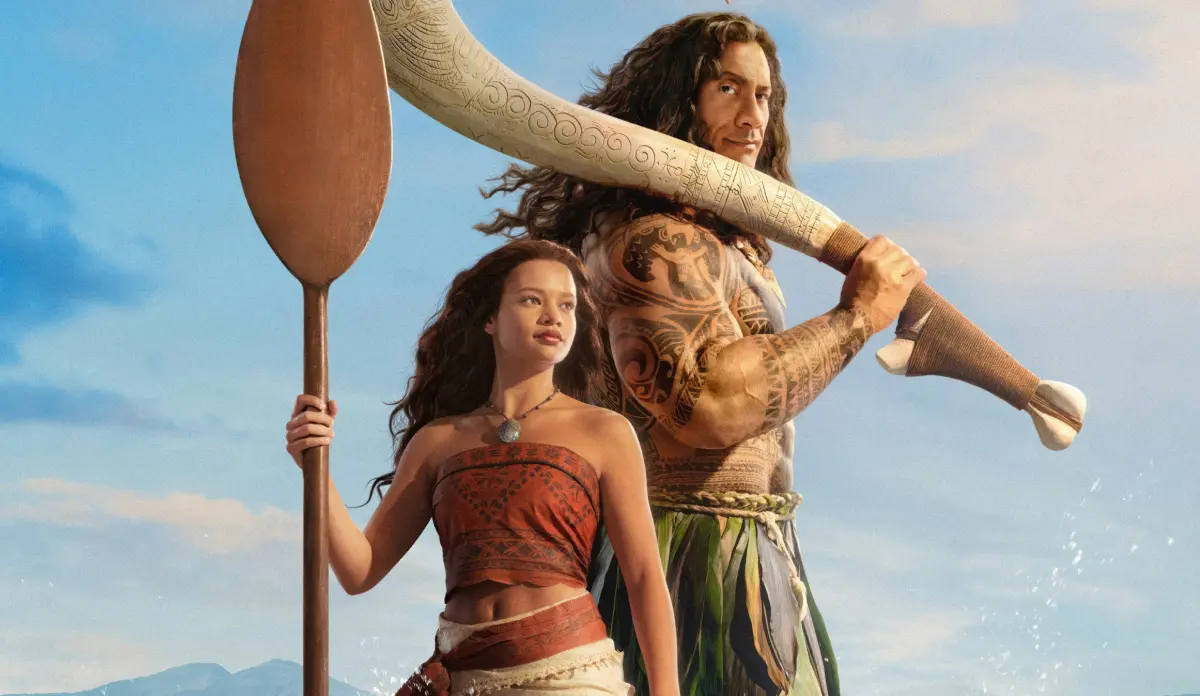 Moana e Maui juntos em uma cena do live-action lançado nos cinemas