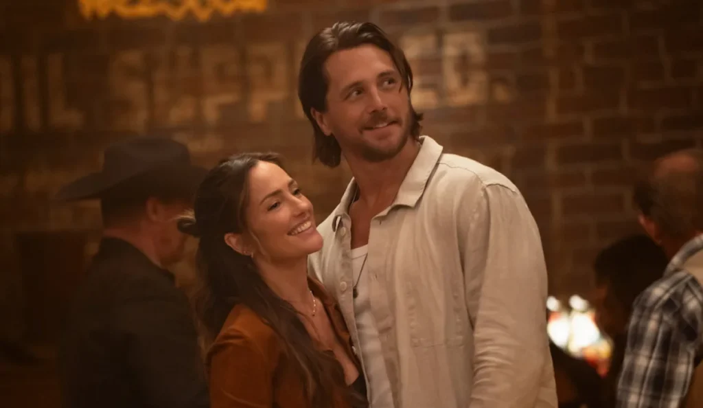 Quinn e Oliver aparecem juntos em cena da segunda temporada de Ransom Canyon.