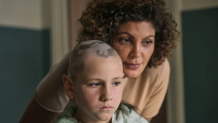 Sem Nada a Perder: novo drama da Netflix acompanha uma mãe em luta para salvar o filho